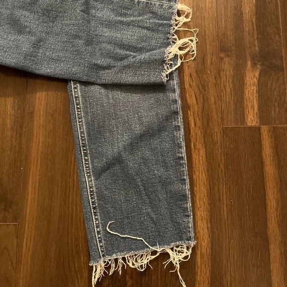 GAP Mid Rise Jeans - Picture 3 of 3